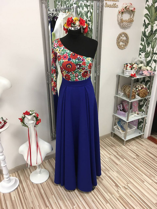 Polkruhová sukňa- modrá