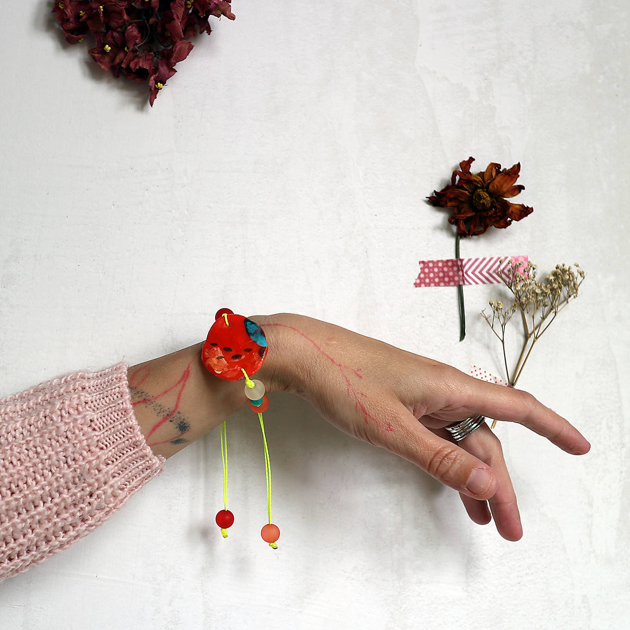 Jabĺčko/Amazonit, neon-žltá šnúrka