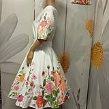 Šaty - Svadobné šaty s vlečkou " Maľované lúčne kvietky " (dámska listová kabelka, ručne maľovaná) - 13653289_