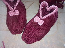 Ponožky, pančuchy, obuv - Pletené papuče dámske - 13657427_