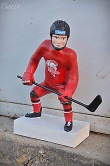 Sochy - Hokejista - socha podľa fotografie - 13659629_