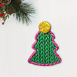 Magnetky - Vianočný stromček Fimom pletený - čistý (magnetka) - 13658789_