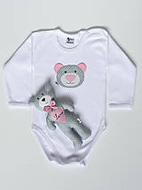 Detské oblečenie - SET MACKO  body + hračka (sivo - ružový) - 13666527_