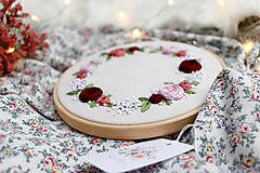 Dekorácie - Romantická výšivka Ranná rosa ♡ - 13670174_
