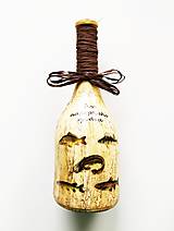 Nádoby - Víno v dekorovanej flaši, motív pre rybára - 13684931_