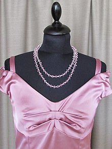 Náhrdelníky - Ružový náhrdelník IV - 13686325_