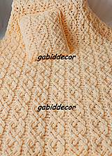 Úžitkový textil - Jemnučká a ľahká deka z priadze alize puffy zlatomedová/vankúšik - 13689568_