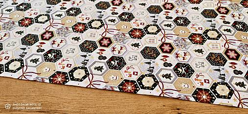 Textil - Bavlnená látka - Vianočná kolekcia - 2021 - Cena za 10 centimetrov (Vianočný Patchwork) - 13702345_