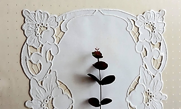 Úžitkový textil - Richelieu - Kvety-biela, 40 x 48 cm - 13575708_