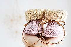 Detské topánky - Papučky pre bábätko s plyšovým lemom II. (Ružová/svetlohnedá - dĺžka: 11 cm) - 13710197_