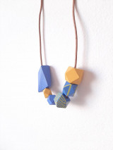 Náhrdelníky - Drevený náhrdelník Bluelue - 13721529_