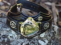 Náramky - Steampunk čiernykožený náramok s hodinkami - 13724561_