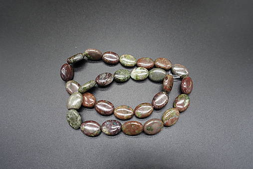 Minerály - Krveľ 14d (tmavší) - 13732420_