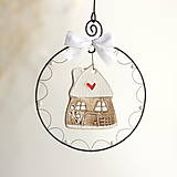 Dekorácie - domček v zimnom šate- vianočná ozdoba - 13733827_