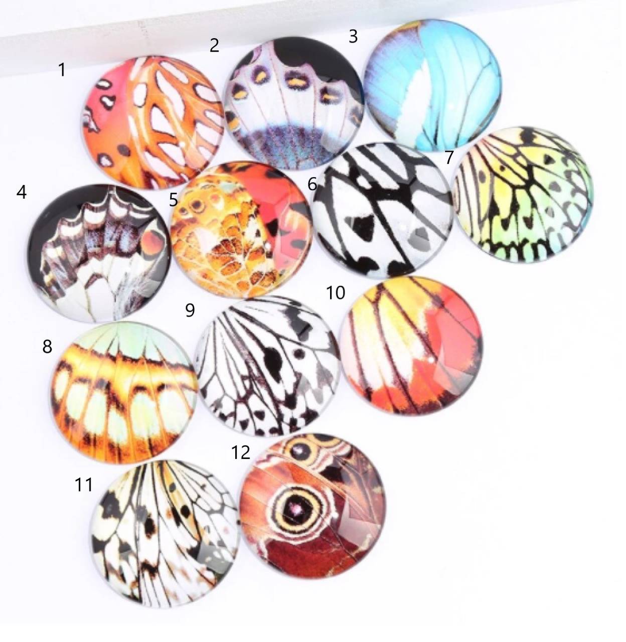 KA152 Kabošon motýlie krídla 12 mm