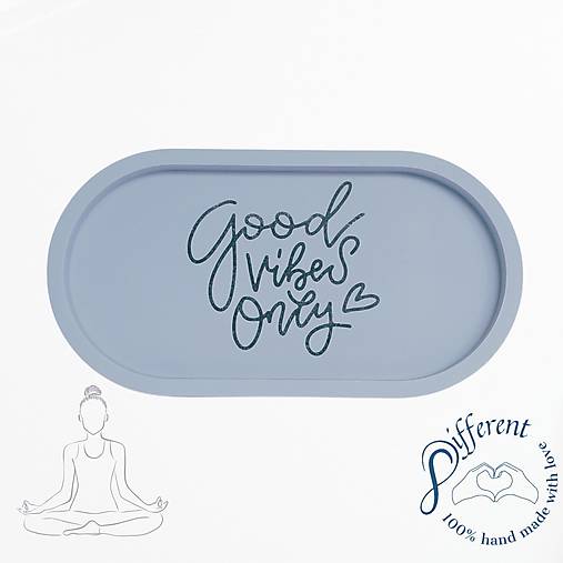 Nádoby - Ovál tácka - GOOD VIBES ONLY (jesmonite) - 13735458_