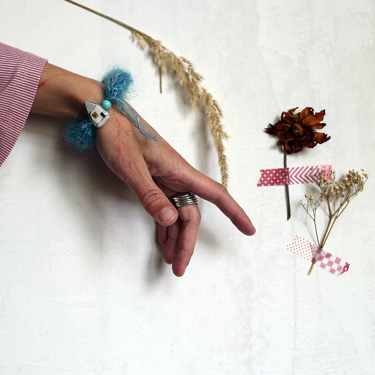 Domčeky na vlnách/ náramok V.