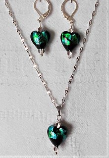 Sady šperkov - Čarovný lampwork (Smaragdovo čierne srdcia) - 13750295_