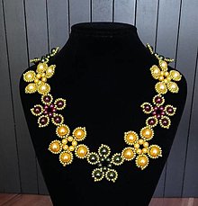 Náhrdelníky - Zlato-zeleno-bordový náhrdelník - 13756692_