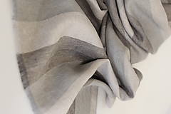 Pánske doplnky - Ľanová šatka s pásikavým vzorom béžovo šedej farby - 13762540_