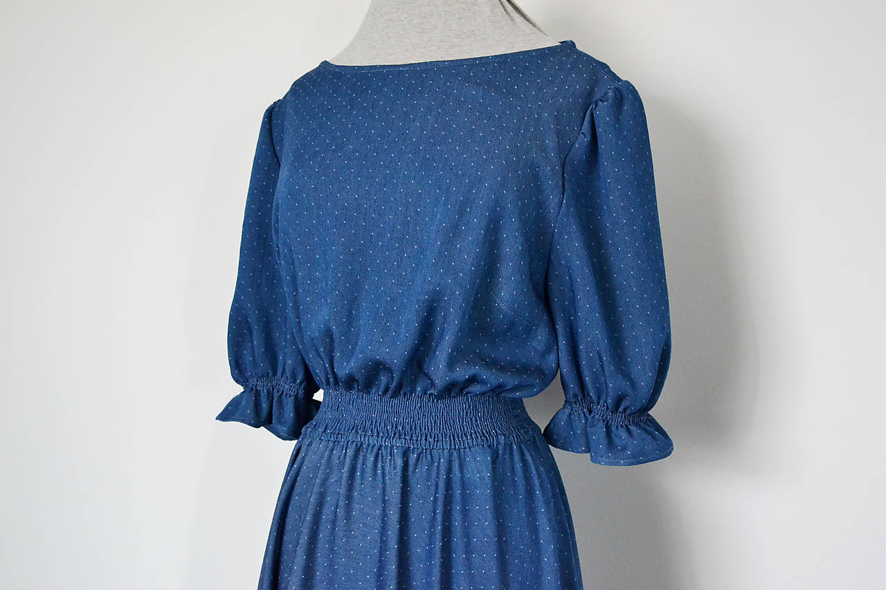 Tencelovo-viskózové šaty s dezénom drobných bodiek s elastickým pásom