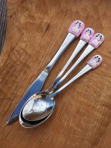 Príbory, varešky, pomôcky - Mačička (Biela) - 13771240_