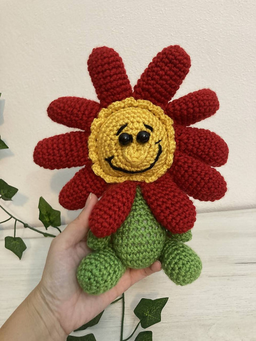 Hračky - kvet/kvetinka sediaca dekorácia - 13778838_