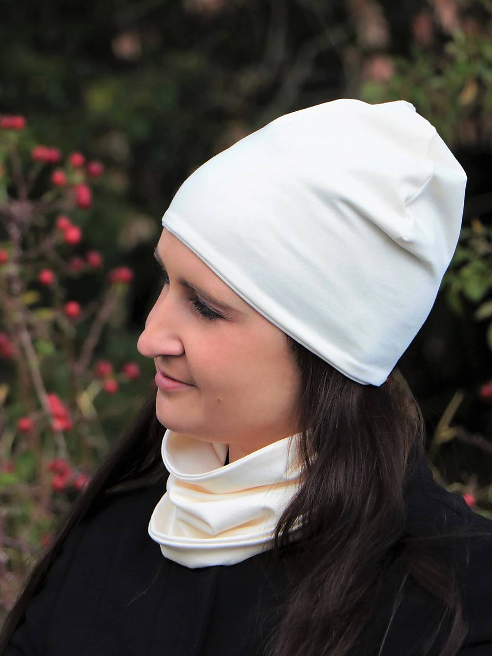 Maslová úpletová čiapka, nákrčník alebo set