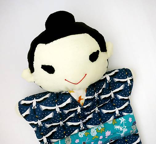 Maňuška Japonka/ Japonec v (NE)tradičnom kimone (na objednávku)