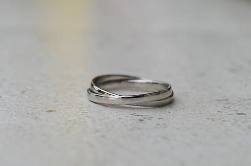 Prstene - Spletený prstienok biely - 13794707_