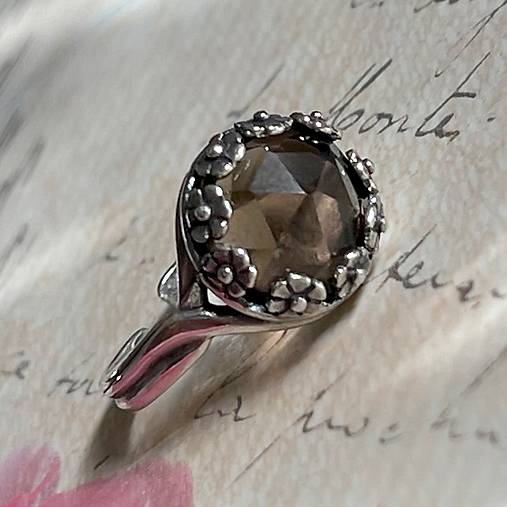 Smoky Quartz Filigree Flower AG925 Silver Ring  / Strieborný prsteň so záhnedou E012