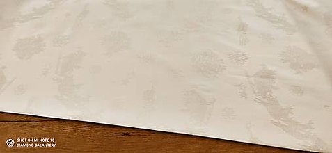 Textil - Látka pretkávaná lurexovou niťou striebornou- Vianočný Motív - cena za 10 cm - 13799791_