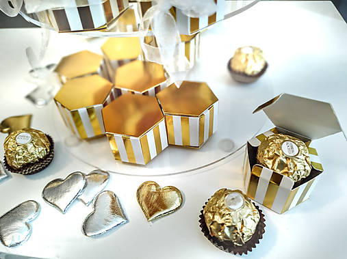 Krabičky na darčeky pre hostí bielo-zlaté