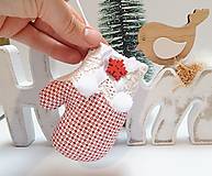 Dekorácie - Vianočné ozdôbky - červeno biele - rukavička - 13800118_