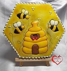 Príbory, varešky, pomôcky - Vykrajovačka - Včielky #162 (156 Včelí úľ s komínom, 12,5 x 14cm) - 13802401_