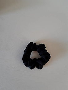 Ozdoby do vlasov - Scrunchies - gumičky z hedvábí - černé (malá skinny) - 13807499_