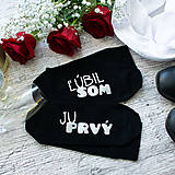 Pánske oblečenie - Čierne pánske ponožky "Ľúbil som ju prvý" - 13809934_