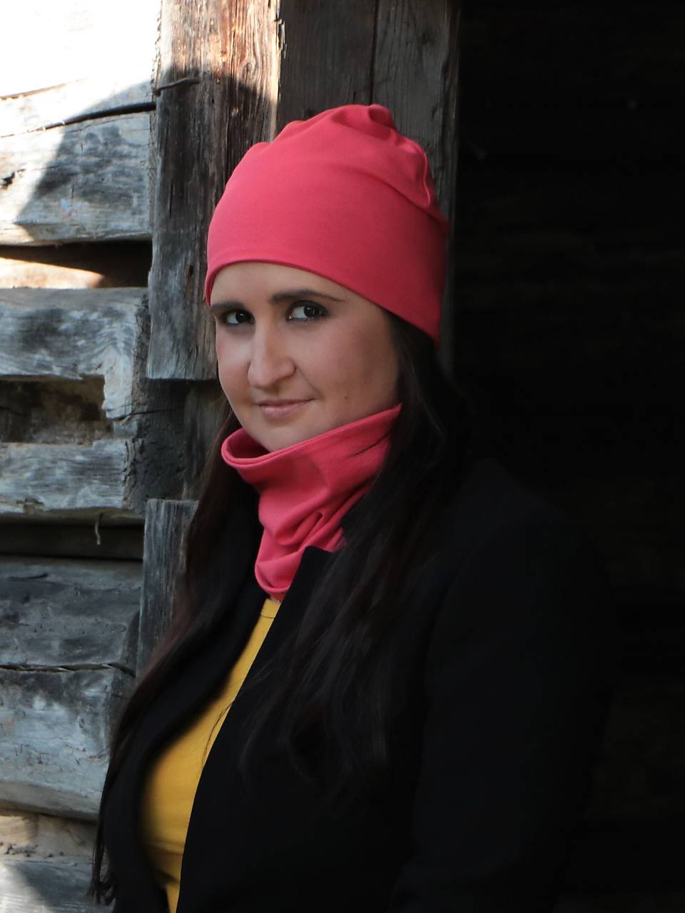 Koralová úpletová čiapka, nákrčník alebo set