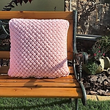 Úžitkový textil - " bl. púdrovo-ružový  " vankúš z Puffy Fine - 13815753_