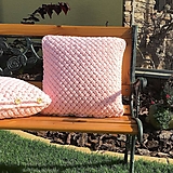 Úžitkový textil - " bl. púdrovo-ružový  " vankúš z Puffy Fine - 13815851_