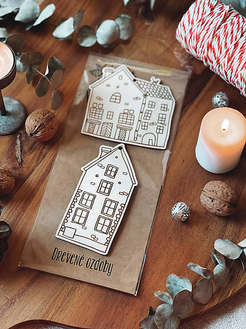 Dekorácie - Sada drevených ozdôb Domčeky - 13818446_