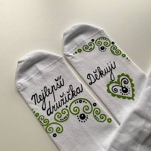 Maľované ponožky pre najlepšiu družičku (v zeleno čiernej kombinácii)