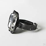 Prstene - Cínovaný prsteň s liečivým polodrahokamom zebrovým jaspisom - 13831621_