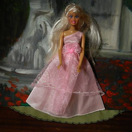  - Ružové šaty s mašličkou pre Barbie - 13834397_