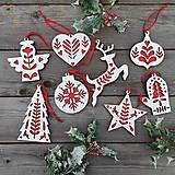 Dekorácie - Vianočné ozdoby - folklórny motív (červeno-biela kombinácia) - 13836188_