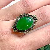 Prstene - Green Jade Vintage Bronze Ring / Prsteň so zeleným jadeitom - 13847439_
