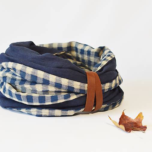 Pánske doplnky - Exkluzívny pánsky ľanový nákrčník s koženým remienkom - 13851274_