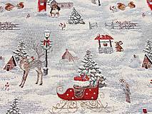 Vianočný obrus Zasnežená zimná príroda so zvieratkami