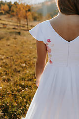 Šaty - Svadobné šaty Motýľ (Ružovo-béžová výšivka) - 13862664_