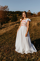 Šaty - Svadobné šaty Motýľ (Ružovo-béžová výšivka) - 13862671_